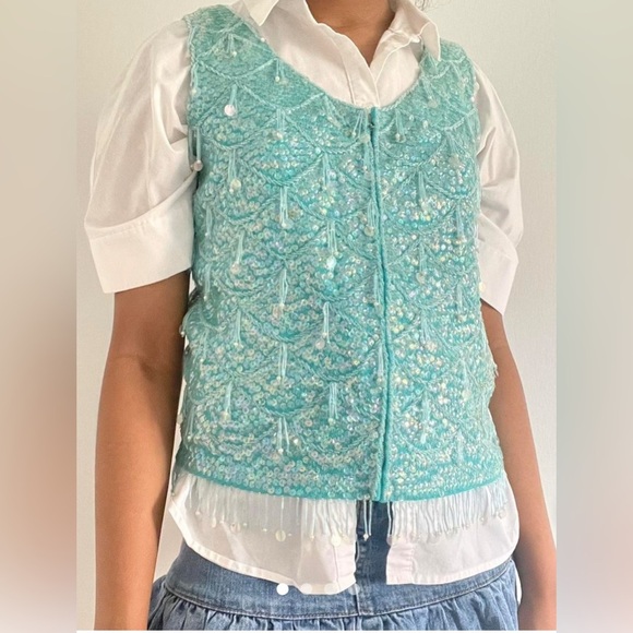 VINTAGE 1960s Sequin Sparkly Embellished Turquoise Top - Picture 13 of 13